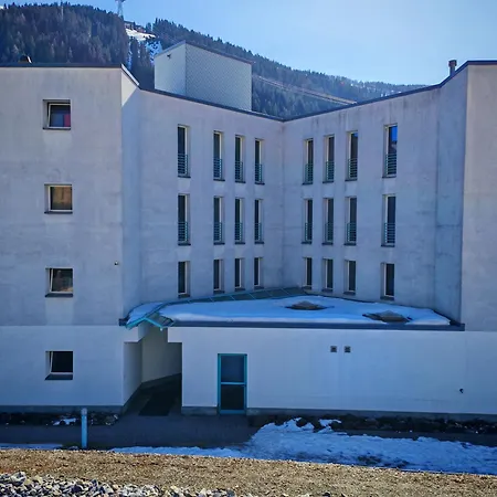 Lägenhet Fuer 5 Pers Neben Talstation Jakobshorn Skipiste Vollausgestattete Kueche *