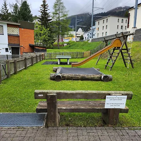 Modernes Neben Jakobshornbahn Mit 5 Einzelbetten 达沃斯