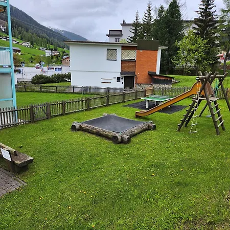 Modernes Neben Jakobshornbahn Mit 5 Einzelbetten 公寓 *